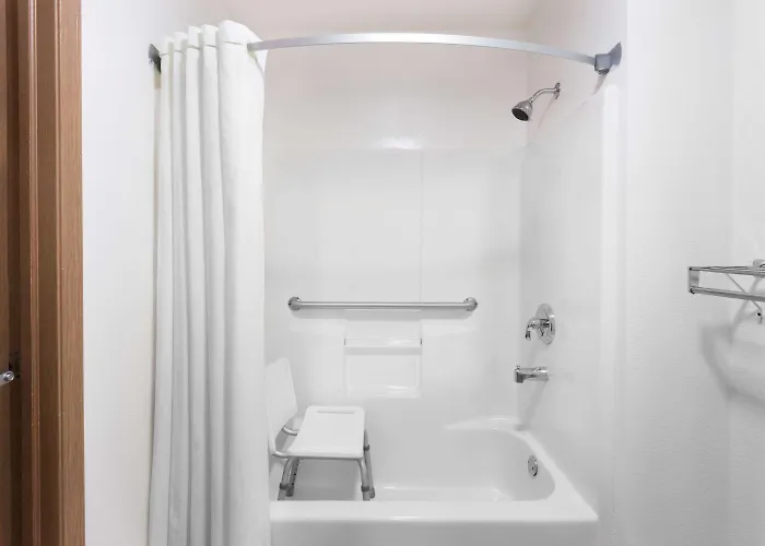 Super 8 By Wyndham 2* Yorkville